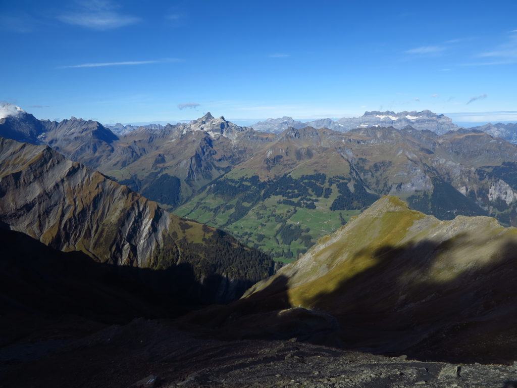 Blick vom Segnespass ins Glarnerland